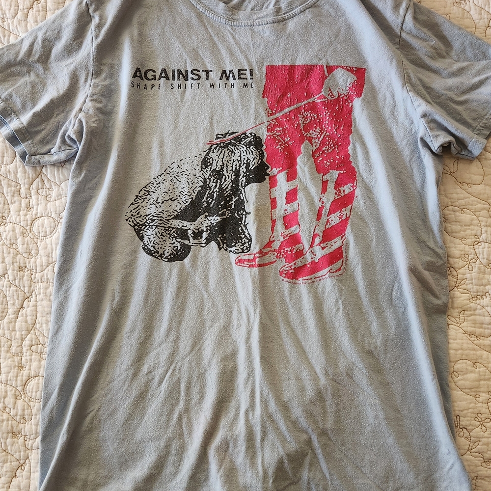 Graphic T-Shirt with Red and Gray Design